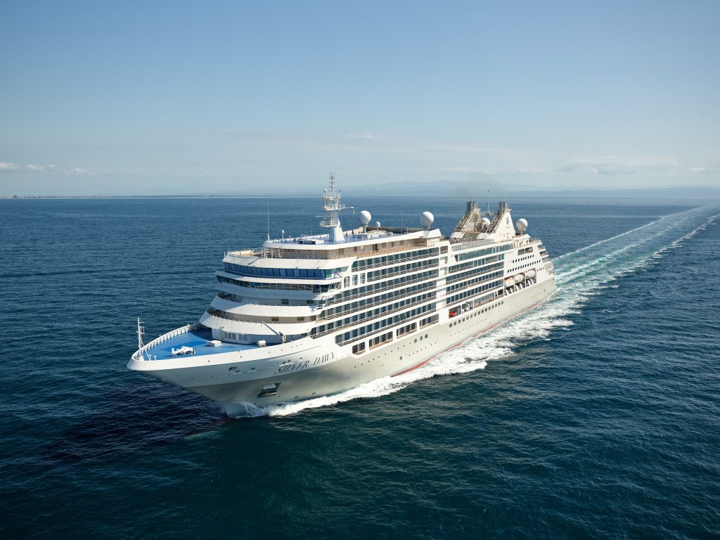 Brisbane: Embark Ship